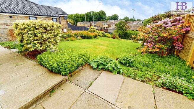 2 bed Semi-Detached Bungalow for sale Image 11
