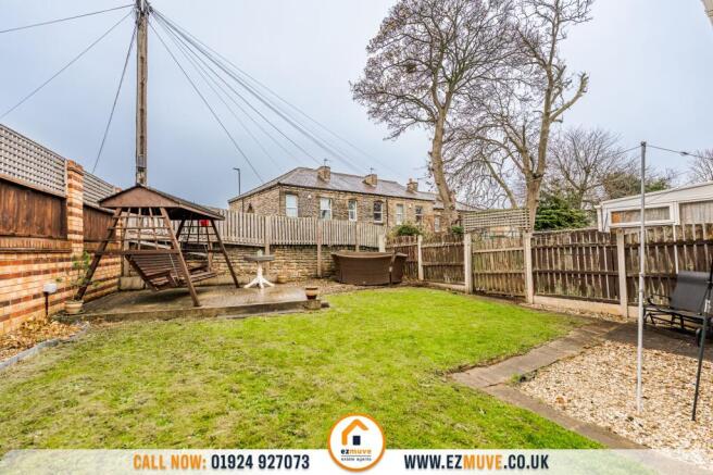 3 bed Semi-Detached for sale Image 4
