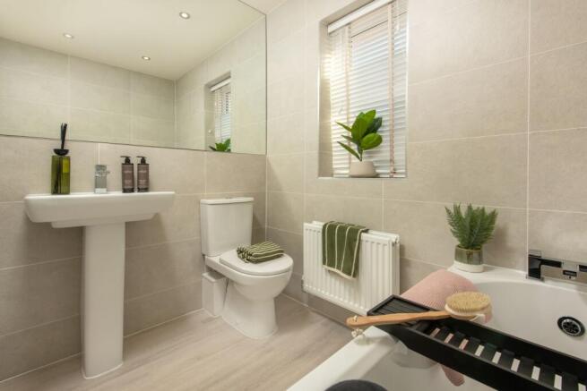 4 bed Detached for sale Image 10