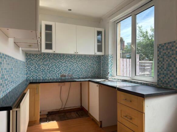 2 bed Terraced for sale Image 4