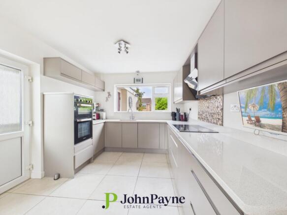 Fitted Kitchen