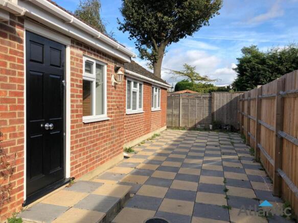 Large 2 Bedroom Bungalow