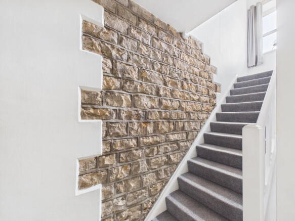 4 bed Terraced for sale Image 10