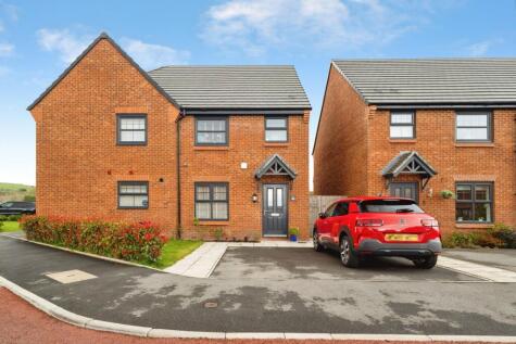 Broadoak Lane, Ashton-under-Lyne, Greater Manchester, OL6