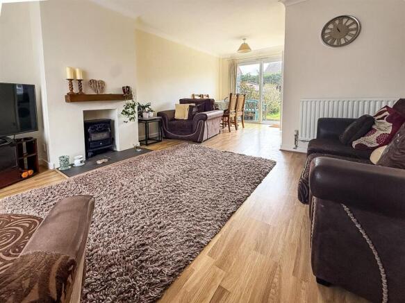 PHOTO-2026-04-07-09-32-29 3.jpg