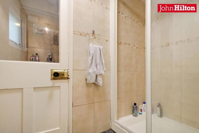 Shower Room.jpg