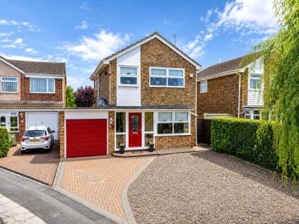 Cambrian Road, Saughall Massie, Merseyside, CH46