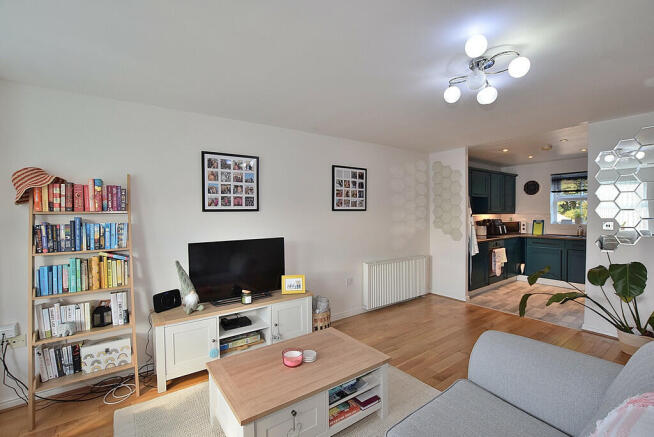 living room to ki...