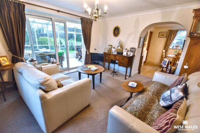 2 - 2025-12-01T132440.272.jpg