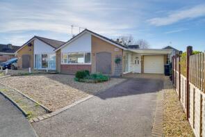 40, Hale Close, Royston SG8 6ET