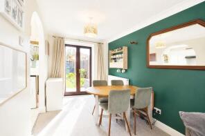 17, Alder Walk, Watford WD25 0RT
