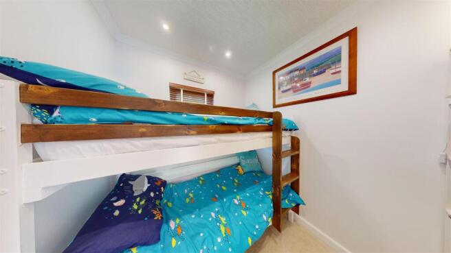 3 bed Park Home for sale Image 6