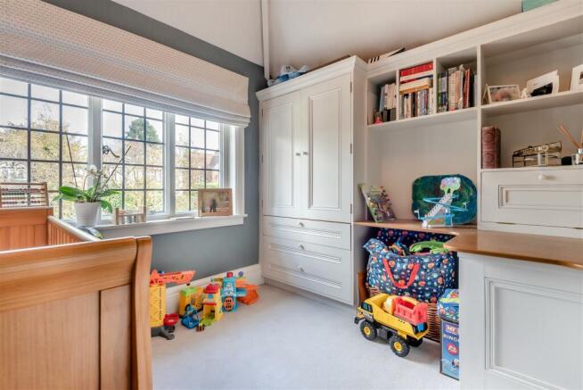 8626199-interior18.jpg