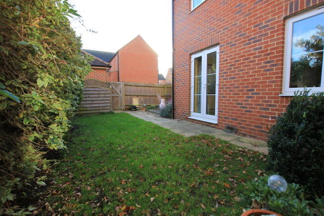 Photo 18