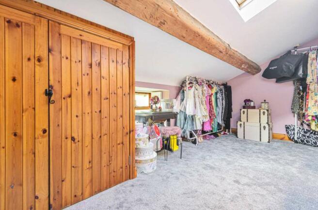 Bedroom 4 (Double)