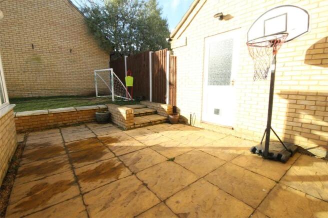 Photo 12