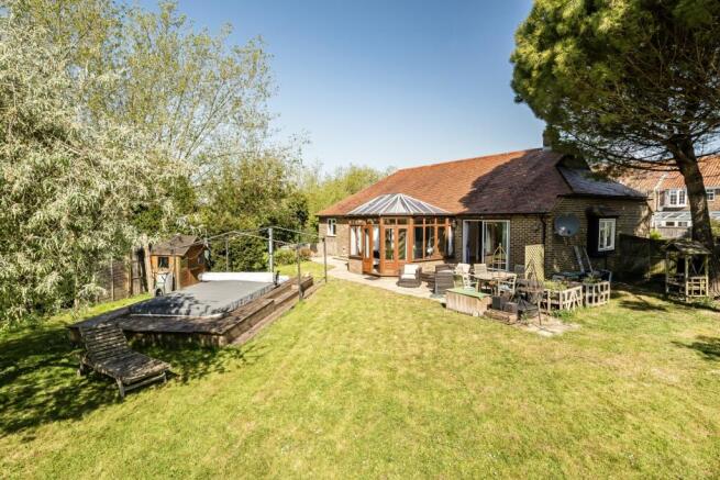 1433445-2-69e8a246dbae1