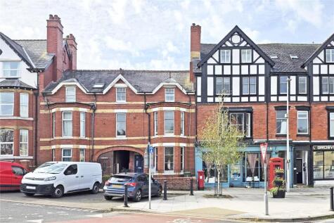 Grosvenor Road, Llandrindod Wells, Powys, LD1