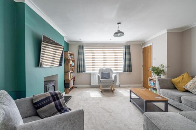3 bed Detached for sale Image 5