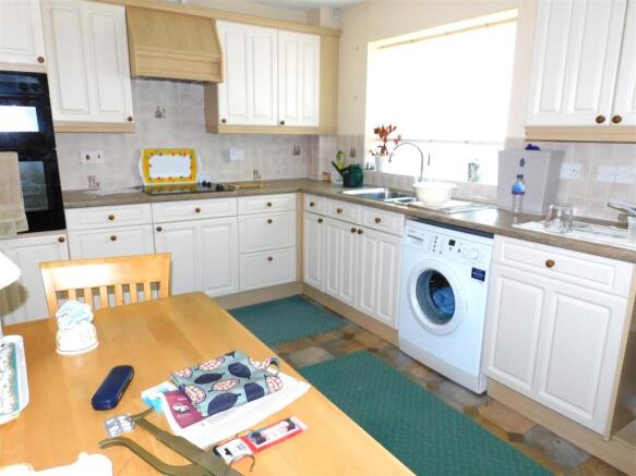8 AC Kitch.JPG