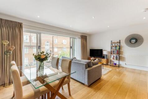 Triangle Place, Clapham, London, SW4