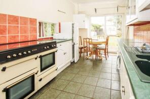 23, Bingham Road, Bournemouth BH9 1BS