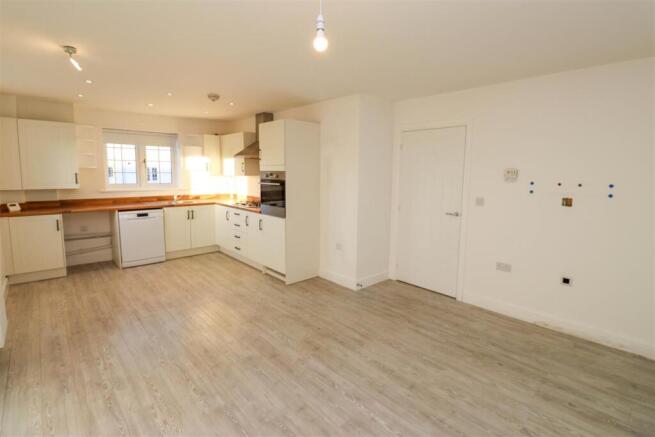 Open Plan Living/Dining/Kitchen