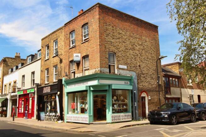 Stoke Newington Church Street, N16