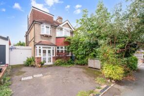 37, Elmwood Drive, Epsom KT17 2NL
