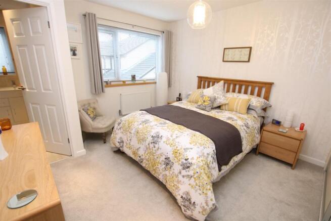 bed1.JPG