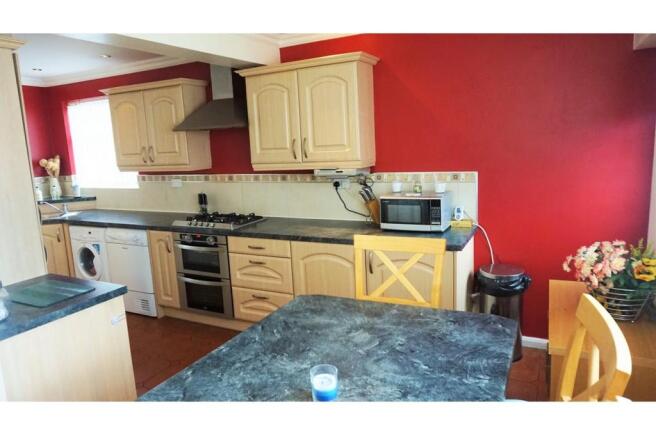 Kitchen / Breakfast