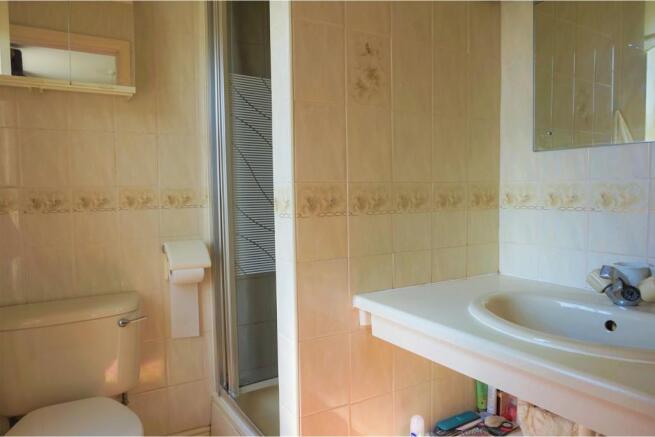 Master En-suite