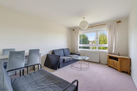 Turenne Close, London, SW18