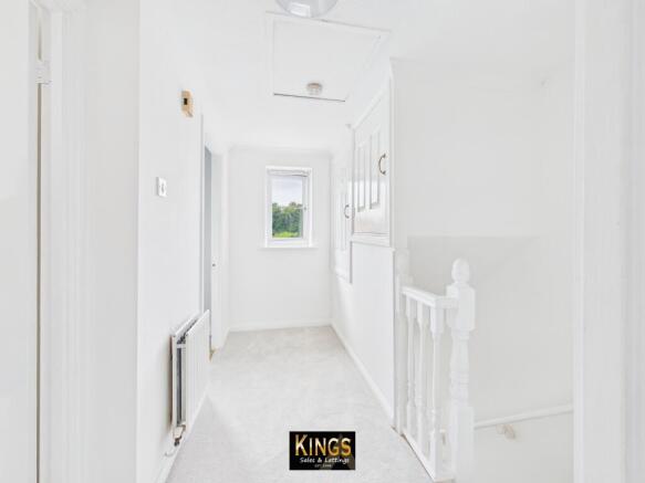 1 bed Flat for sale Image 8