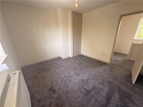 3 bed Semi-Detached to rent Image 9
