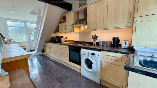 2 bed Terraced for sale Image 7
