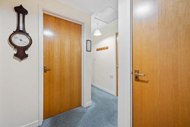 Oak Tree Court, George Street Kettering  NN16 photo 4