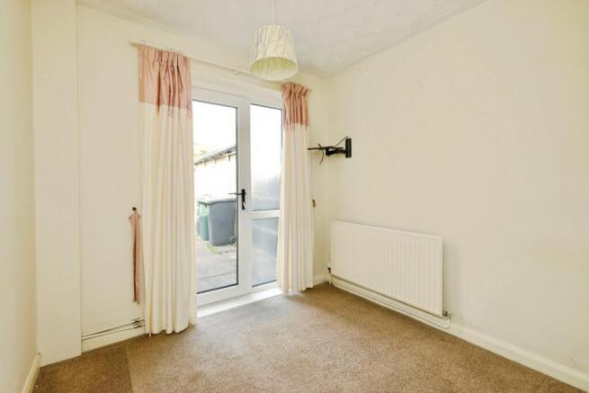 2 bed Bungalow for sale Image 12