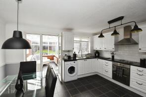 8, Willow Lane, Cranwell, Sleaford NG34 8DQ