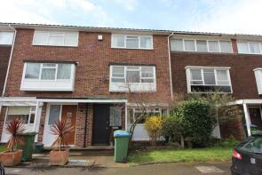20, Carlyle Close, West Molesey KT8 1SX