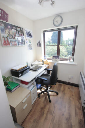 Bedroom 4/office