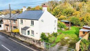 Lamb Cottage, The Cross, Coleford GL16 8JU
