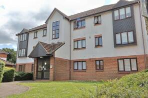 143, Brimfield Road, Purfleet-on-thames RM19 1RQ