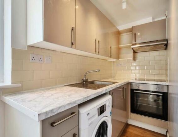Photo - Kitchen
