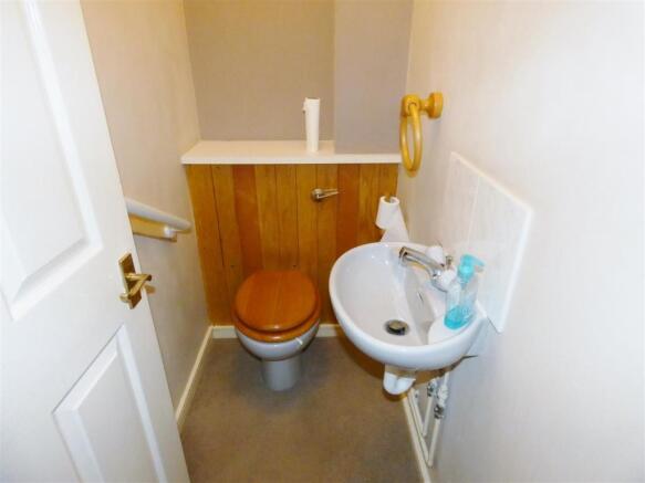 CLOAKROOM