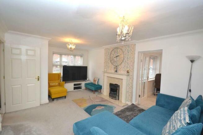 living room photo 2