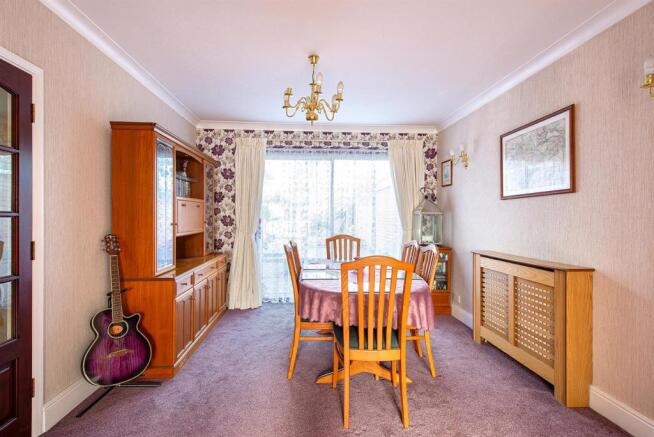 Borden Lane dining room1b.jpg