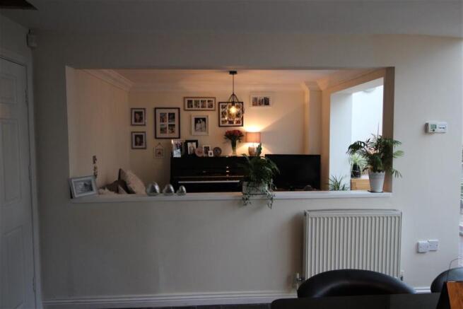 Kitchen Family Room
