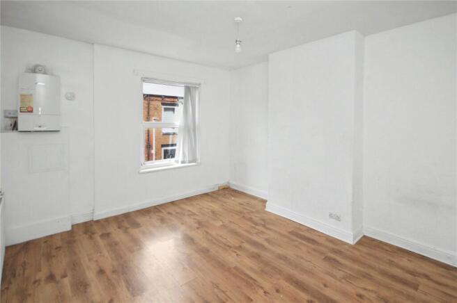 1 bed Terraced for sale Image 4