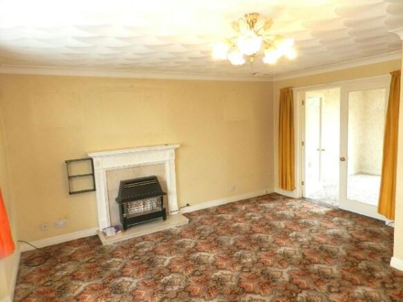 Lounge/Sitting Room